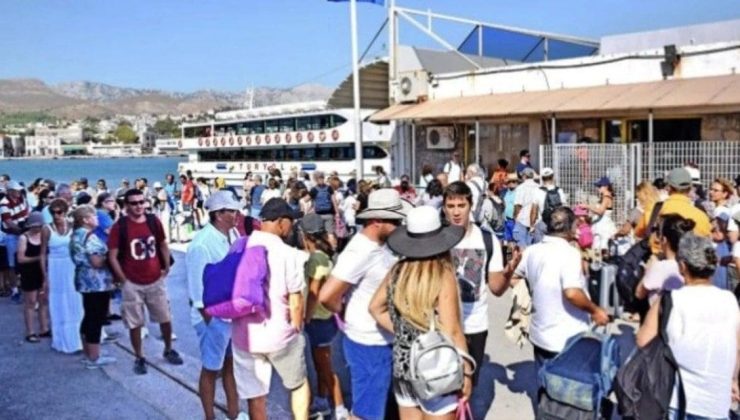 Fahiş fiyatlar Türkleri Yunan adalarına akın ettirdi
