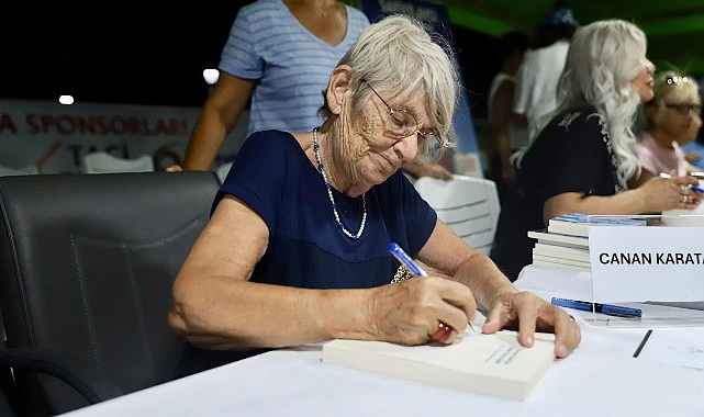 Altınkum Yazarlar Festivali, yazarları konuk etmeye devam ediyor