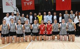 Didim’in sultanları Manisa’da kayıp; 3-0