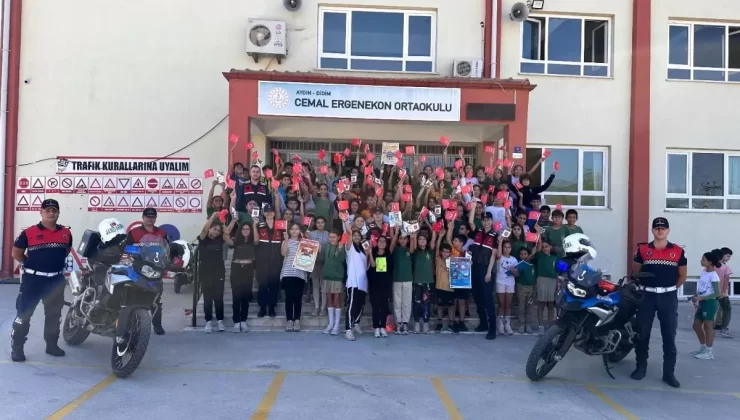 Jandarmadan Didim’deki öğrencilere bilgilendirme